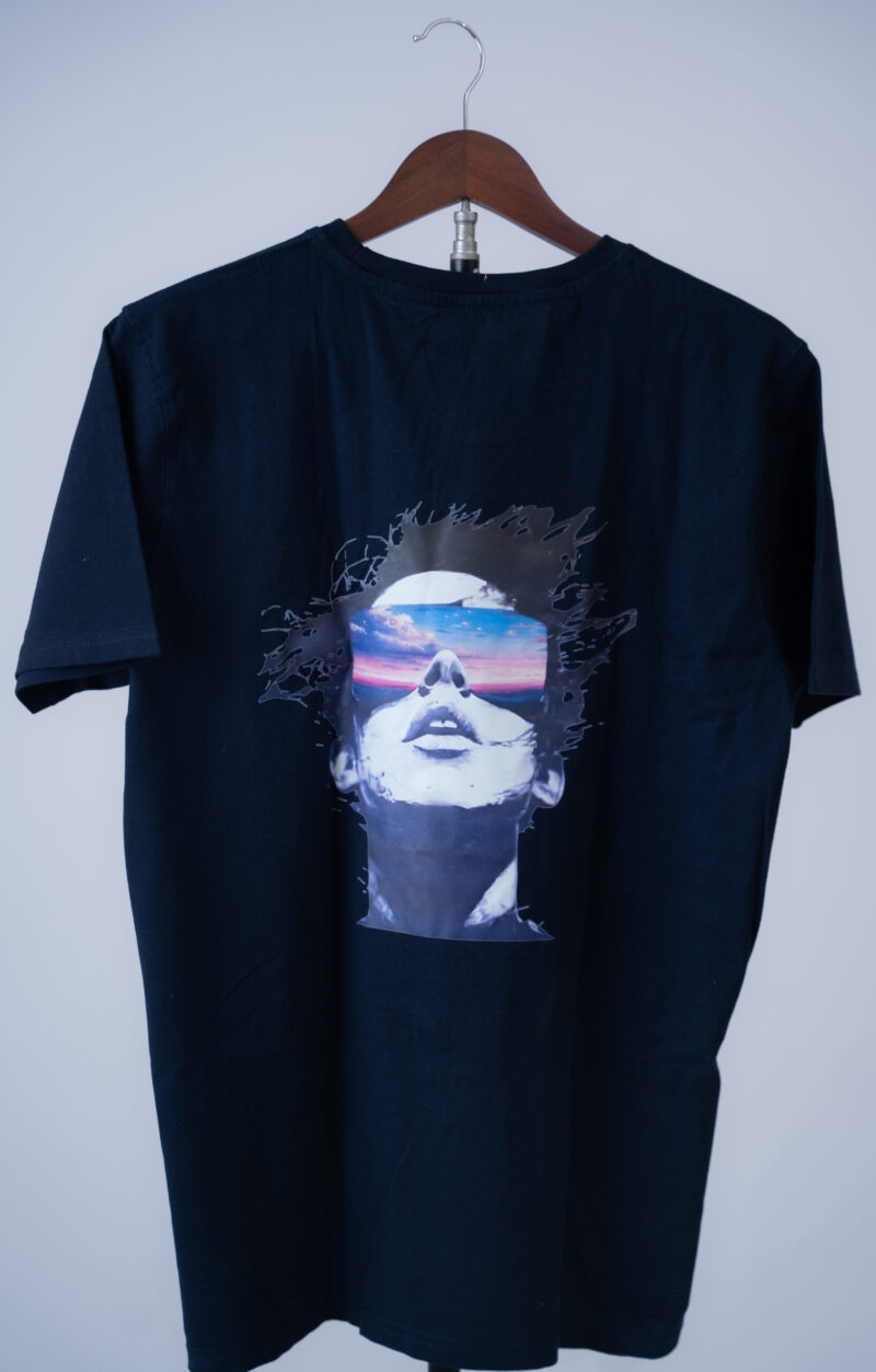 Sunglasses reflection Regular T-shirt